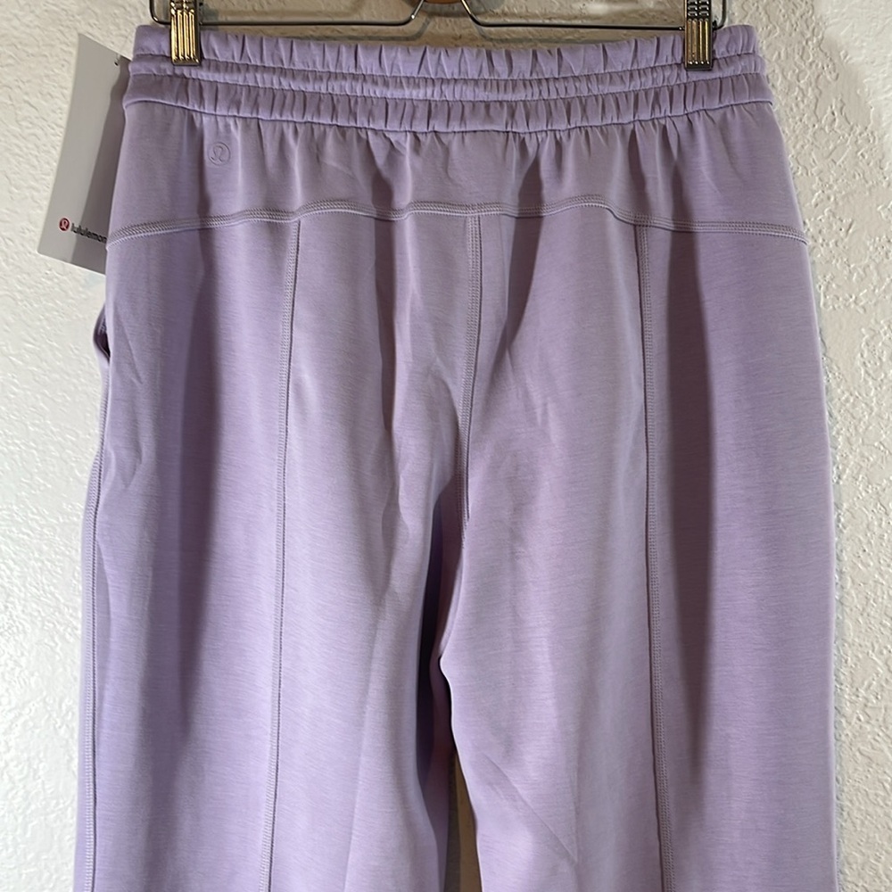 LULULEMON Softstreme High-Rise Straight-Leg Cropped 24” Length Pant Size 10 NEW - Picture 8 of 14